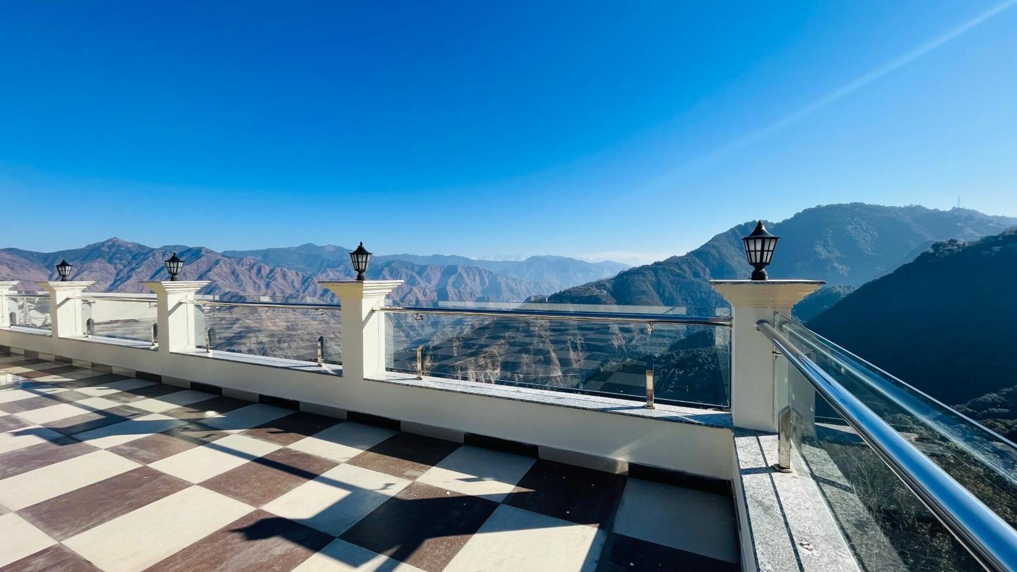 Trideus Mountain Club & Resort, Mussoorie Exterior foto