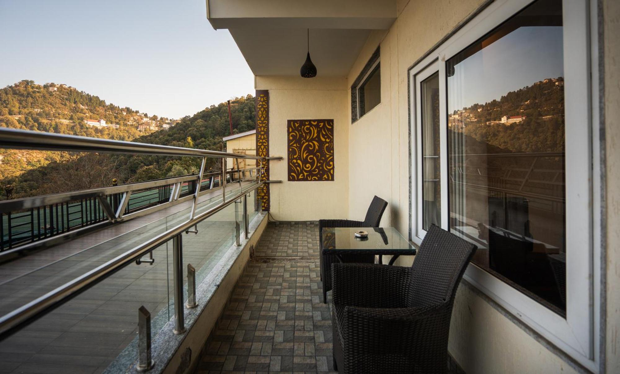 Trideus Mountain Club & Resort, Mussoorie Exterior foto